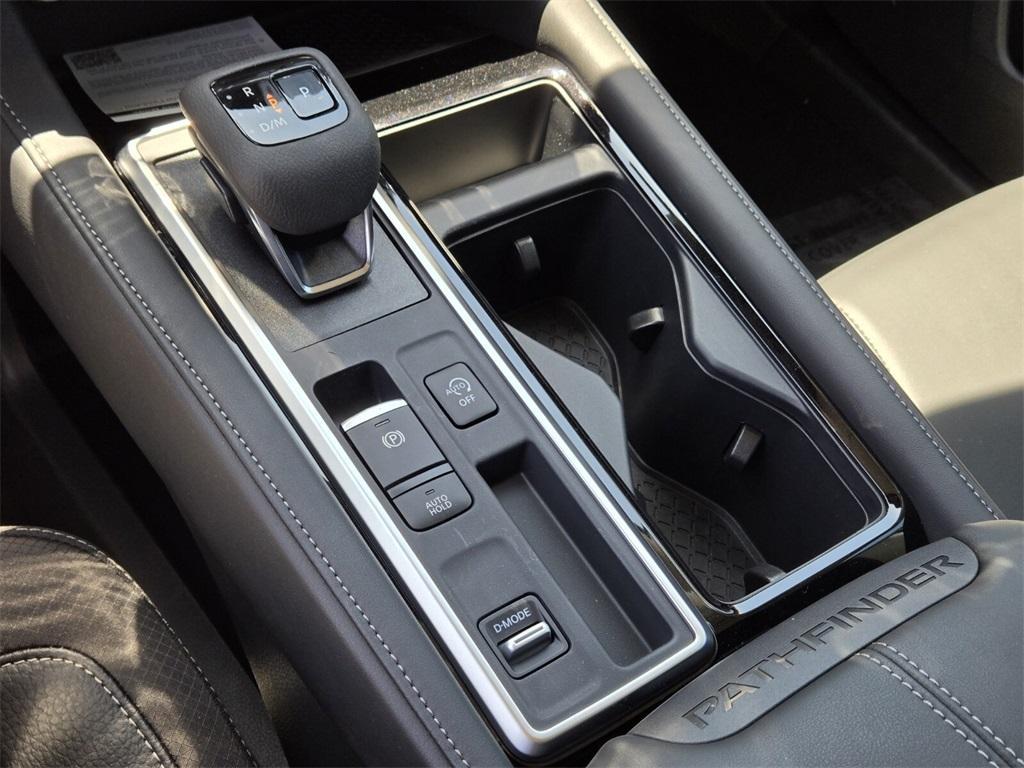 new 2025 Nissan Pathfinder car, priced at $42,213