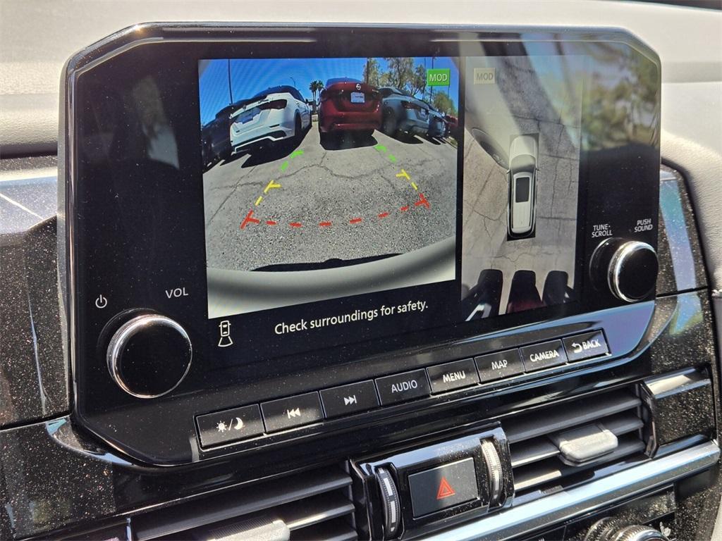 new 2025 Nissan Pathfinder car, priced at $42,213