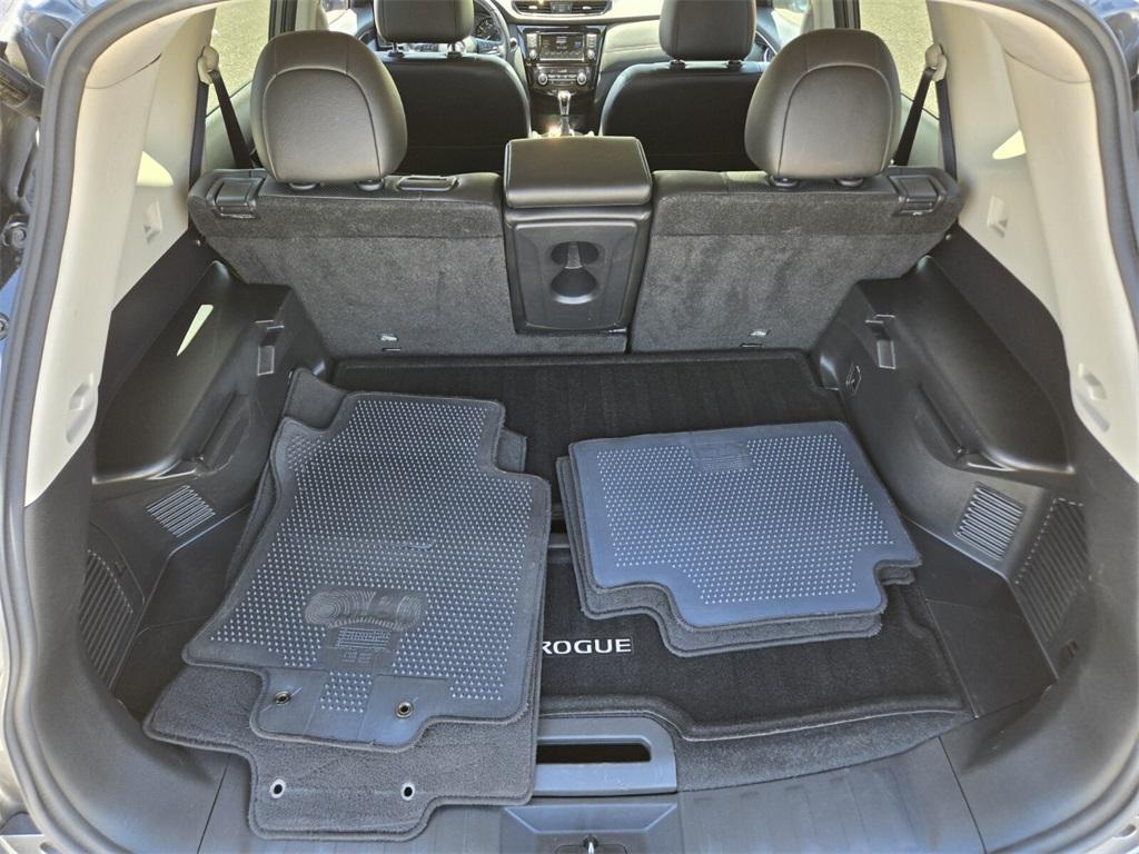 used 2020 Nissan Rogue car, priced at $16,484