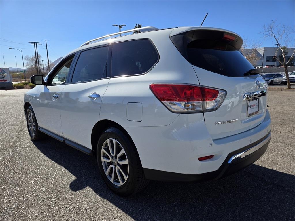 used 2015 Nissan Pathfinder car, priced at $12,984