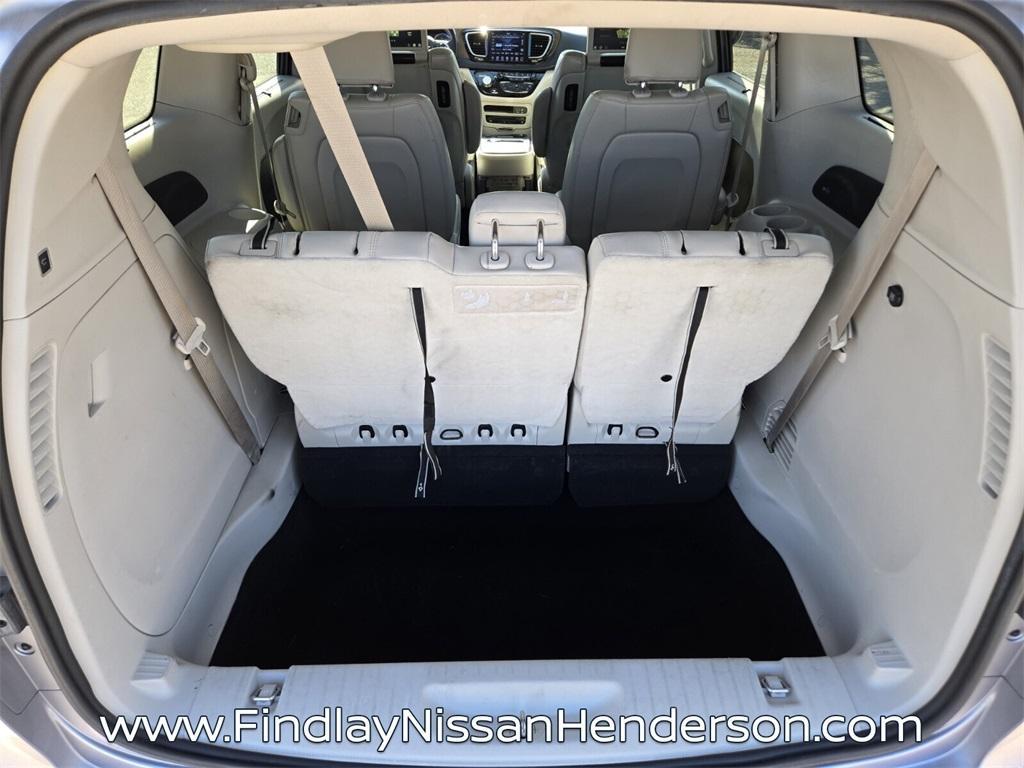 used 2018 Chrysler Pacifica car, priced at $13,984