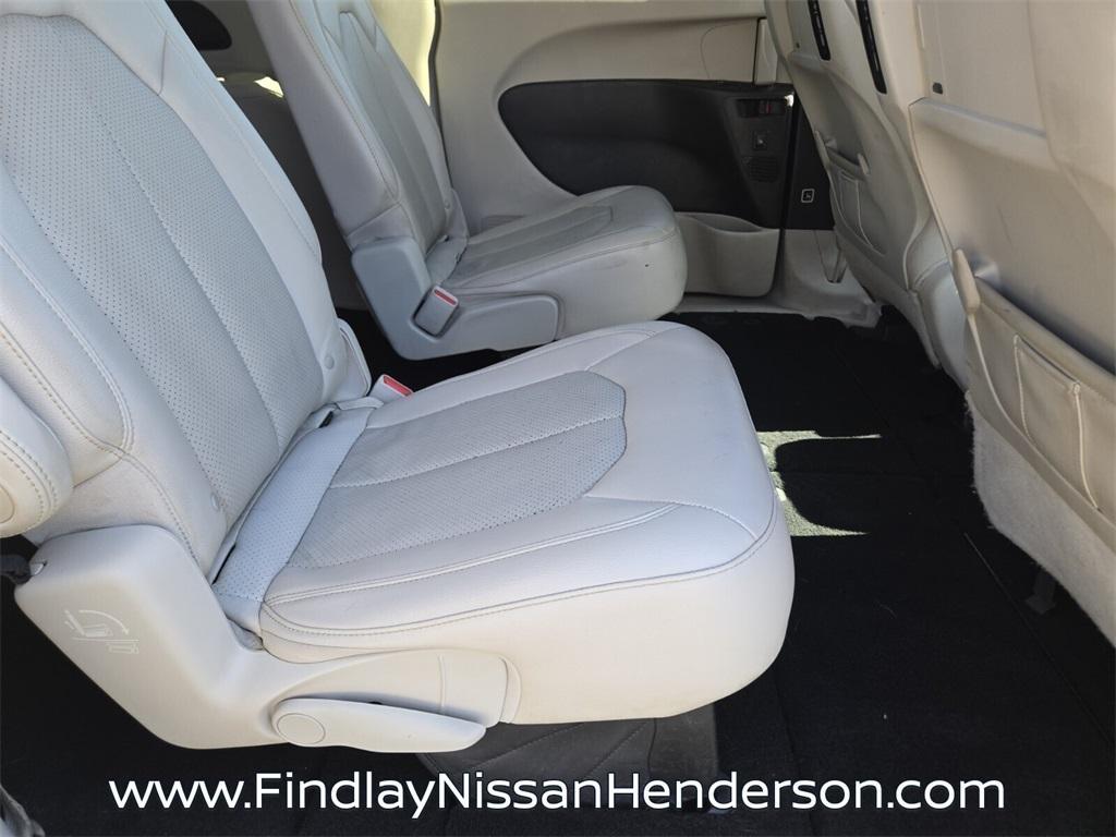 used 2018 Chrysler Pacifica car, priced at $13,984