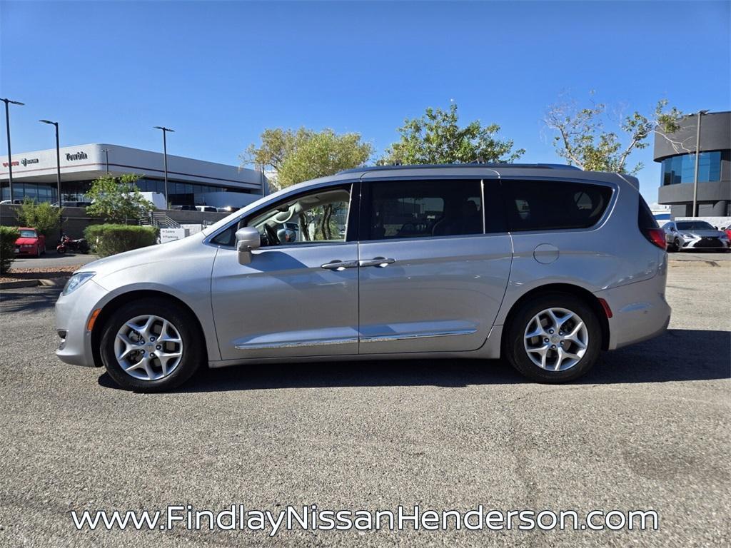 used 2018 Chrysler Pacifica car, priced at $13,984