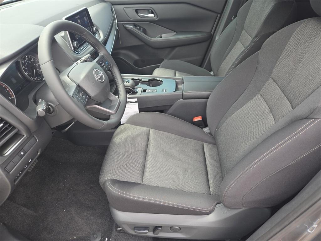 new 2025 Nissan Rogue car, priced at $30,750