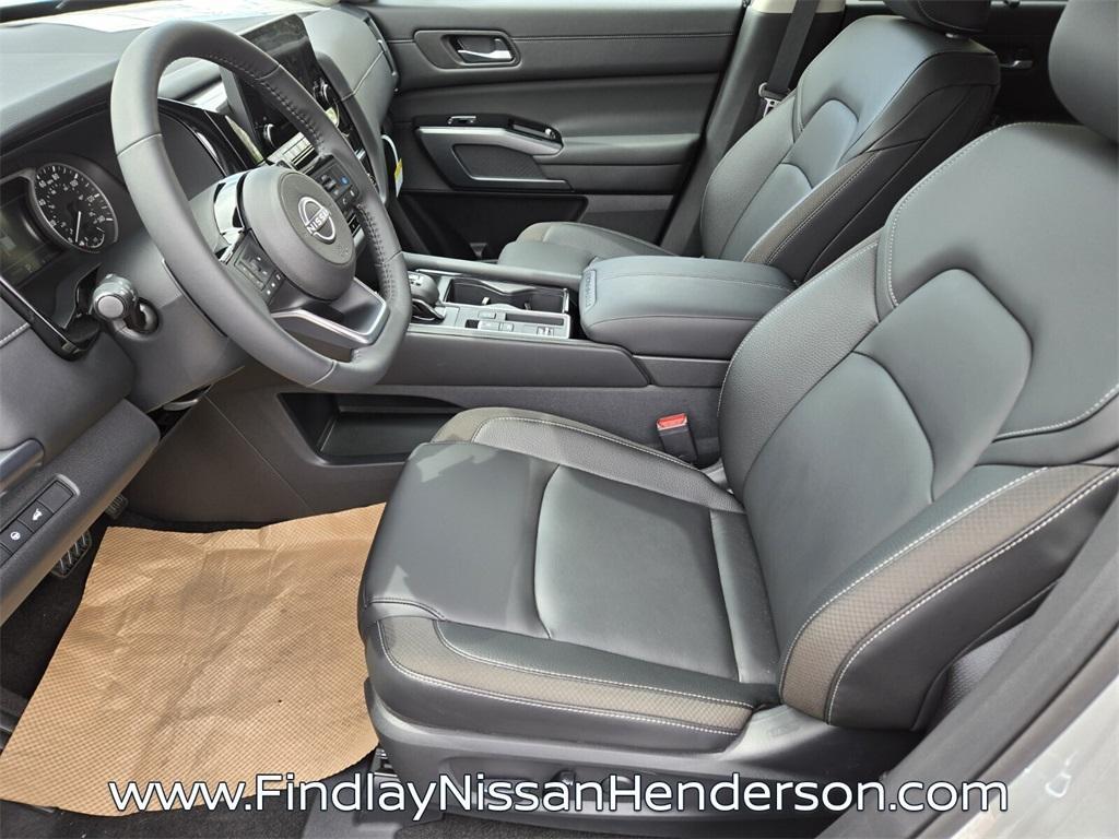 new 2025 Nissan Pathfinder car, priced at $36,850