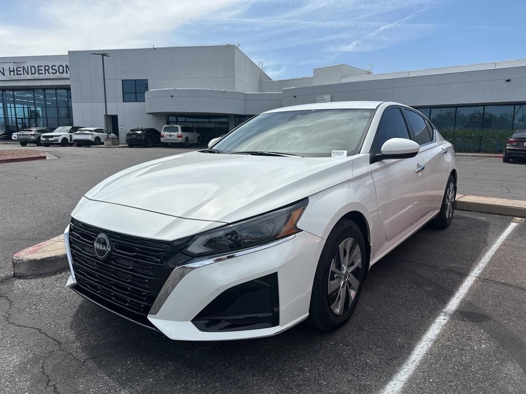 used 2023 Nissan Altima car, priced at $22,984