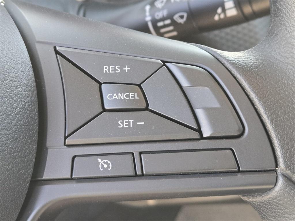 new 2025 Nissan Kicks car, priced at $23,286
