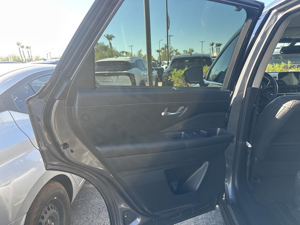used 2022 Nissan Pathfinder car, priced at $33,984