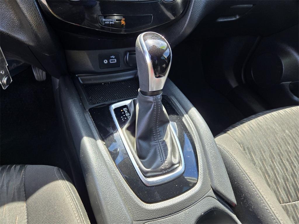used 2020 Nissan Rogue car, priced at $15,749
