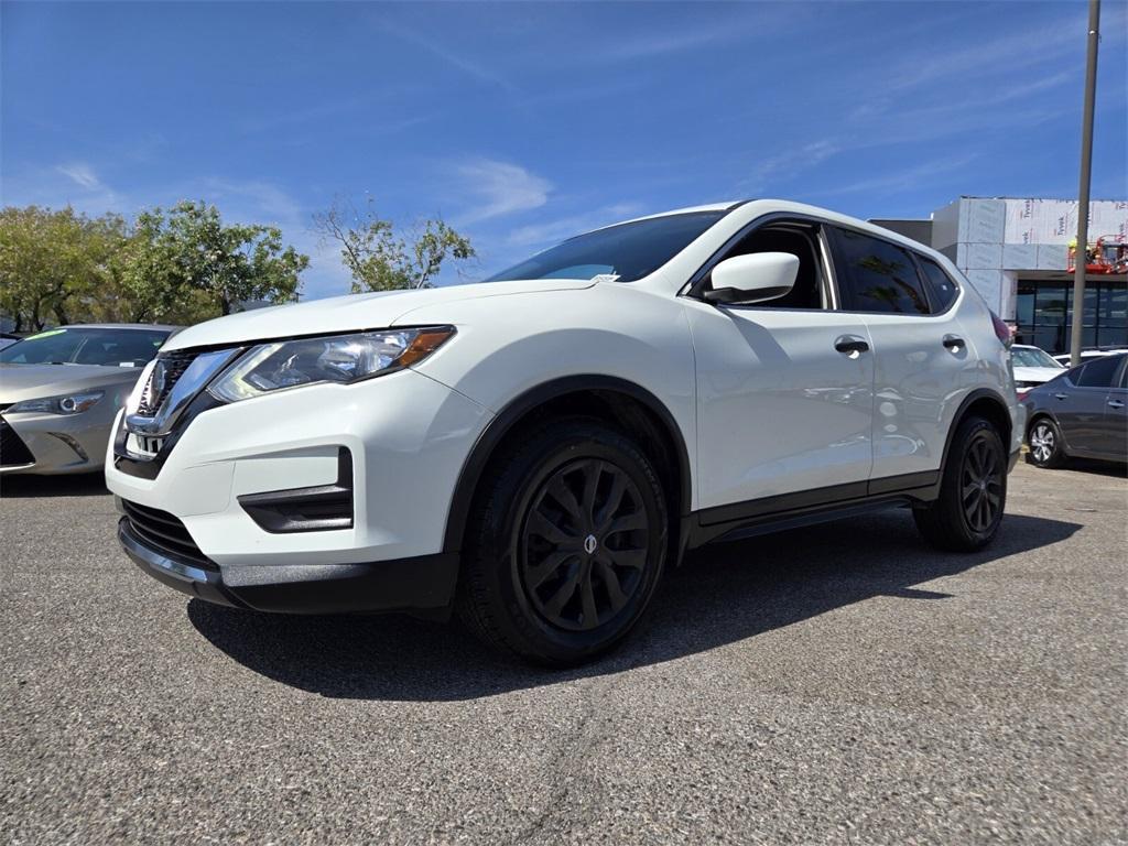 used 2020 Nissan Rogue car, priced at $15,749
