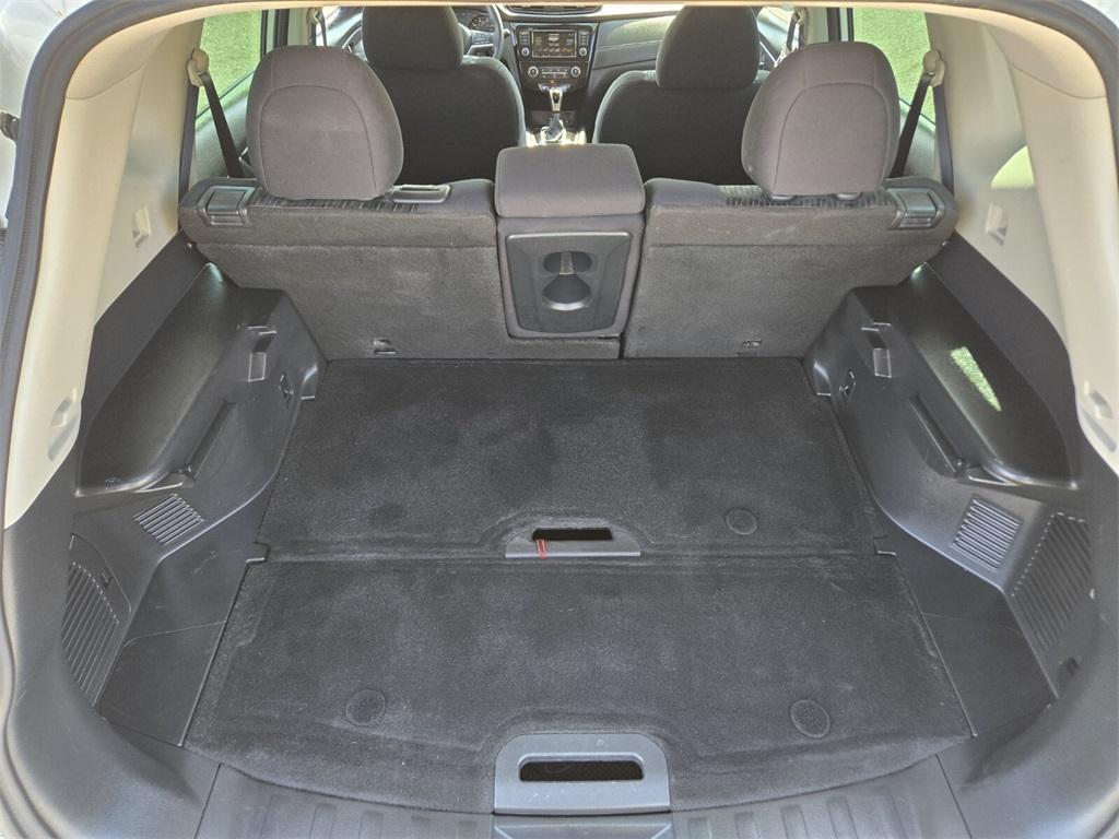 used 2020 Nissan Rogue car, priced at $15,749