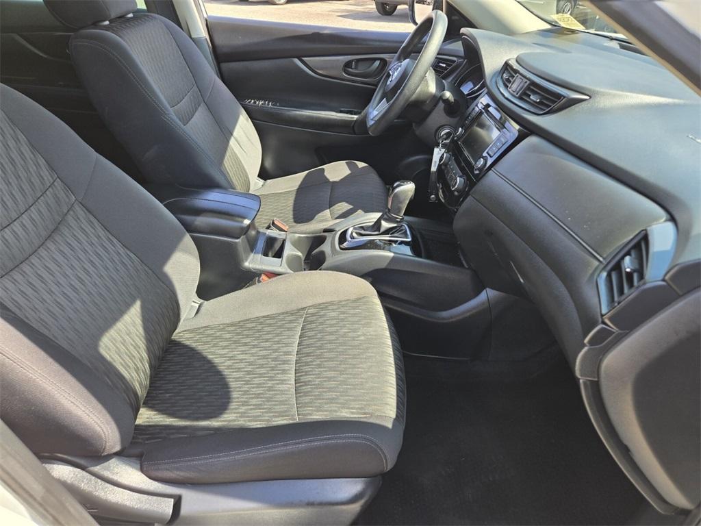 used 2020 Nissan Rogue car, priced at $15,749