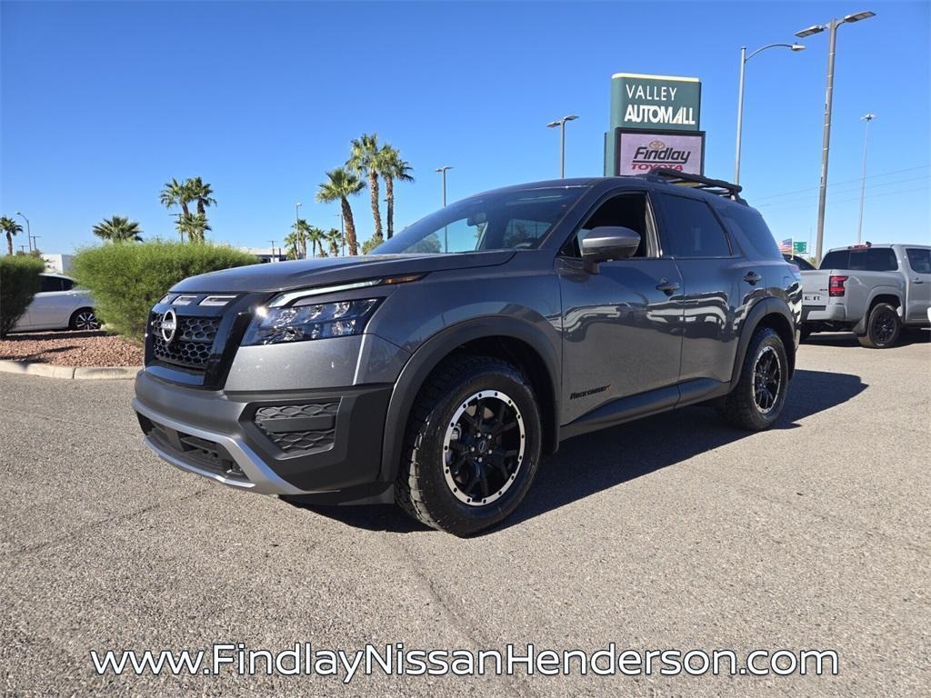 new 2025 Nissan Pathfinder car, priced at $41,620