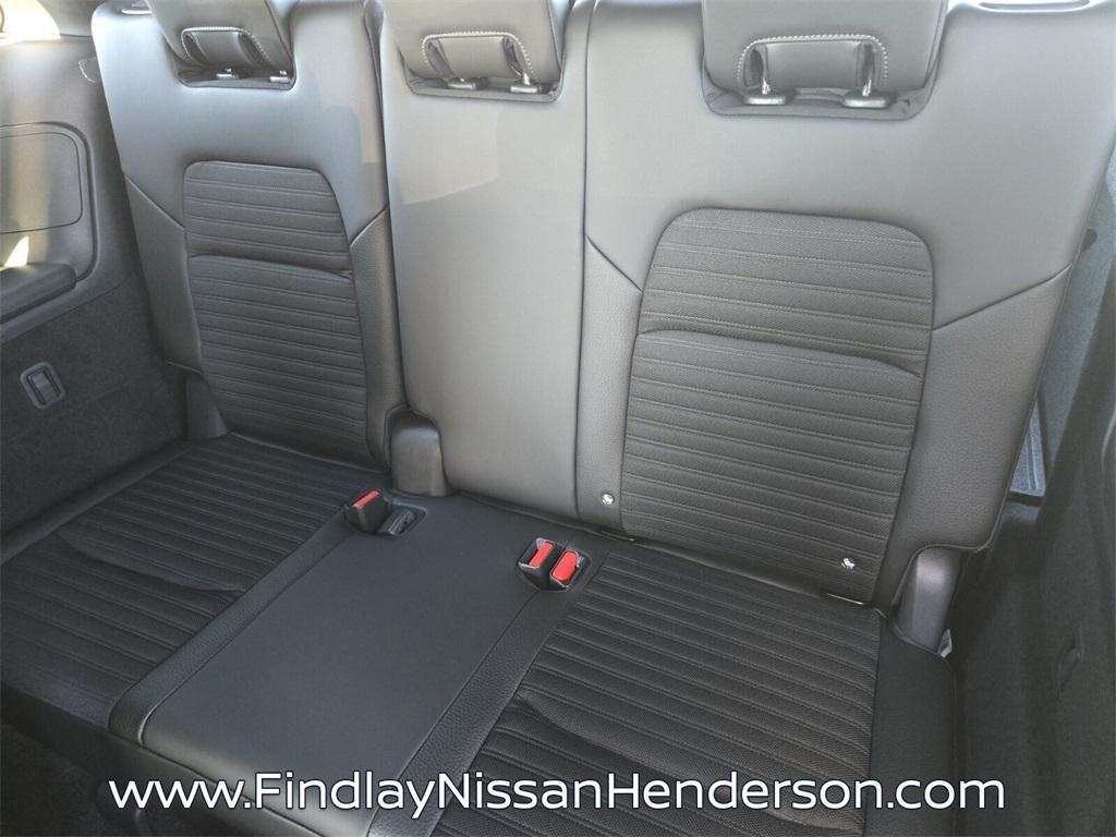 new 2025 Nissan Pathfinder car, priced at $41,620