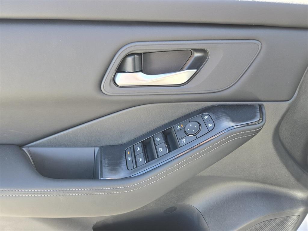 new 2025 Nissan Rogue car, priced at $30,831