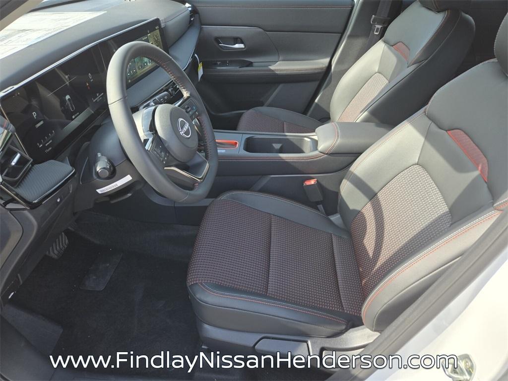 new 2025 Nissan Kicks car, priced at $28,042