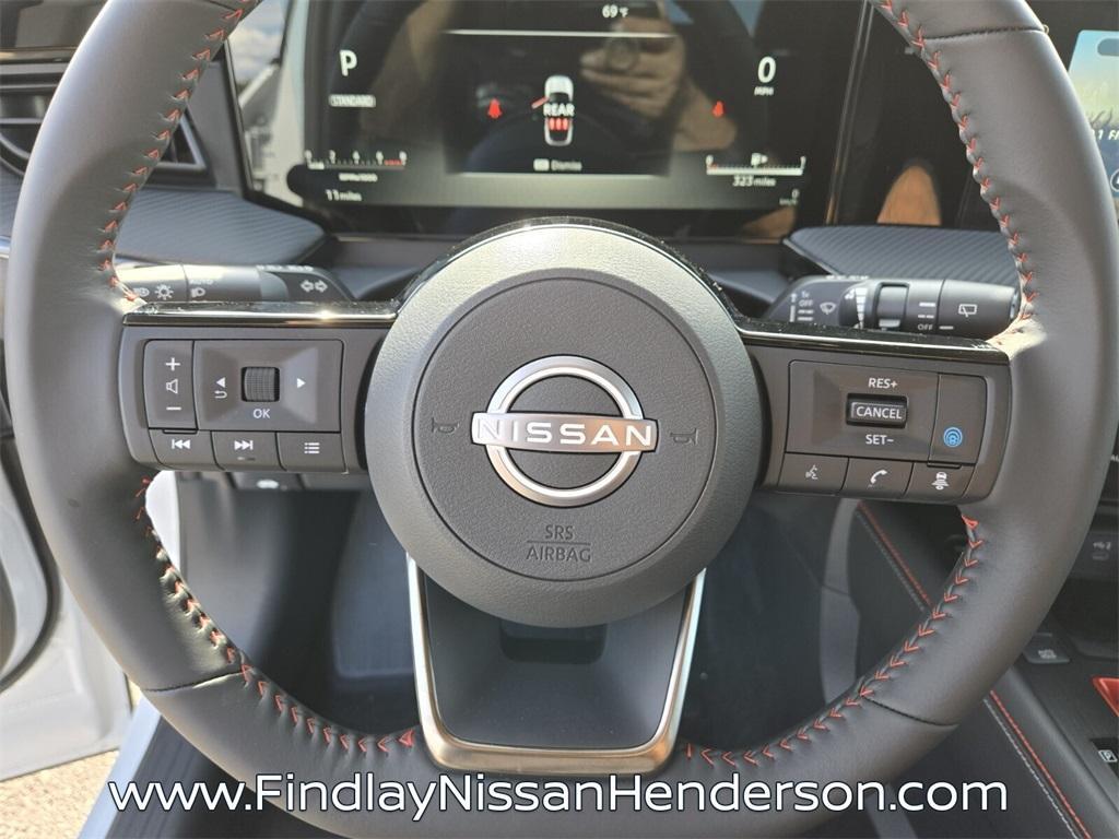 new 2025 Nissan Kicks car, priced at $28,042