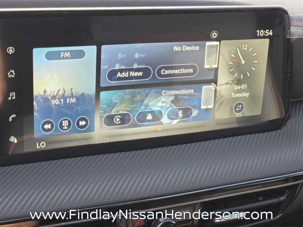 new 2025 Nissan Kicks car, priced at $28,042