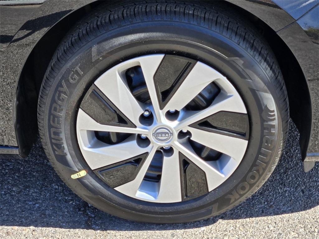 new 2025 Nissan Altima car, priced at $27,122
