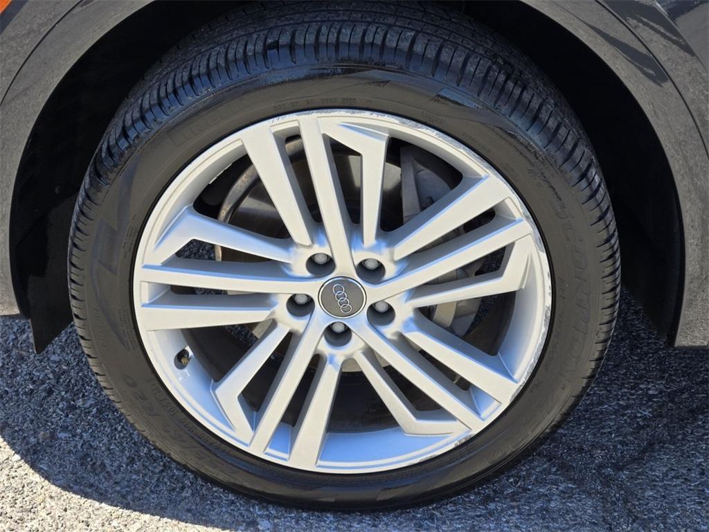 used 2019 Audi Q5 car, priced at $20,484