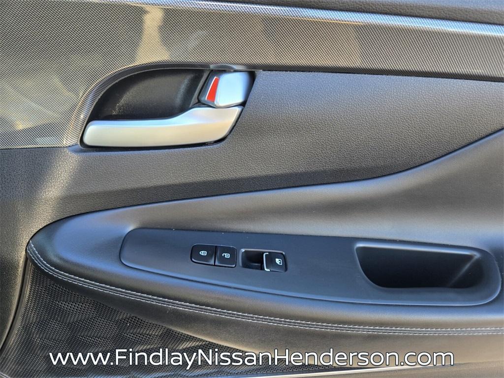 used 2023 Hyundai Santa Fe car, priced at $24,984