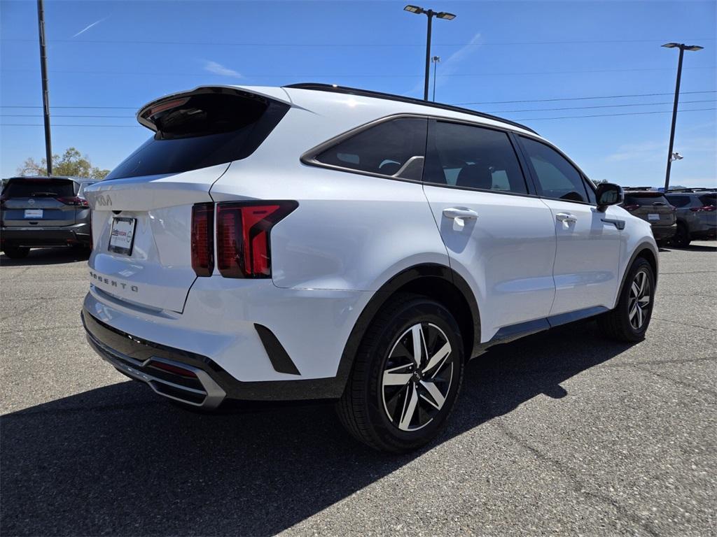 used 2022 Kia Sorento car, priced at $27,984