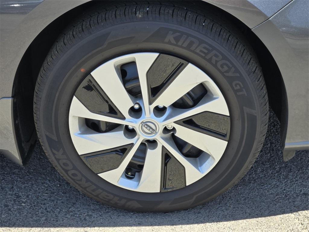 new 2025 Nissan Altima car, priced at $27,358