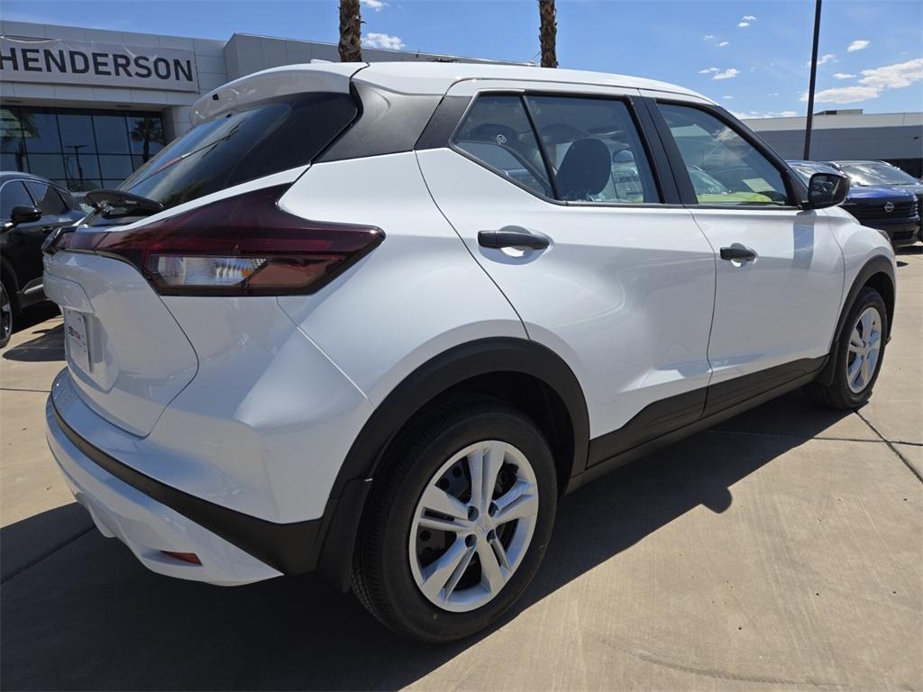 new 2025 Nissan Kicks Play car, priced at $23,286