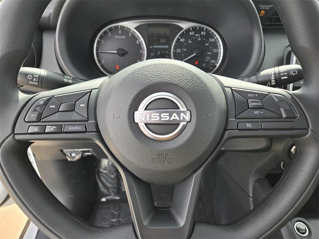 new 2025 Nissan Kicks car, priced at $23,286