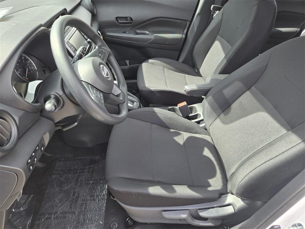 new 2025 Nissan Kicks car, priced at $23,286