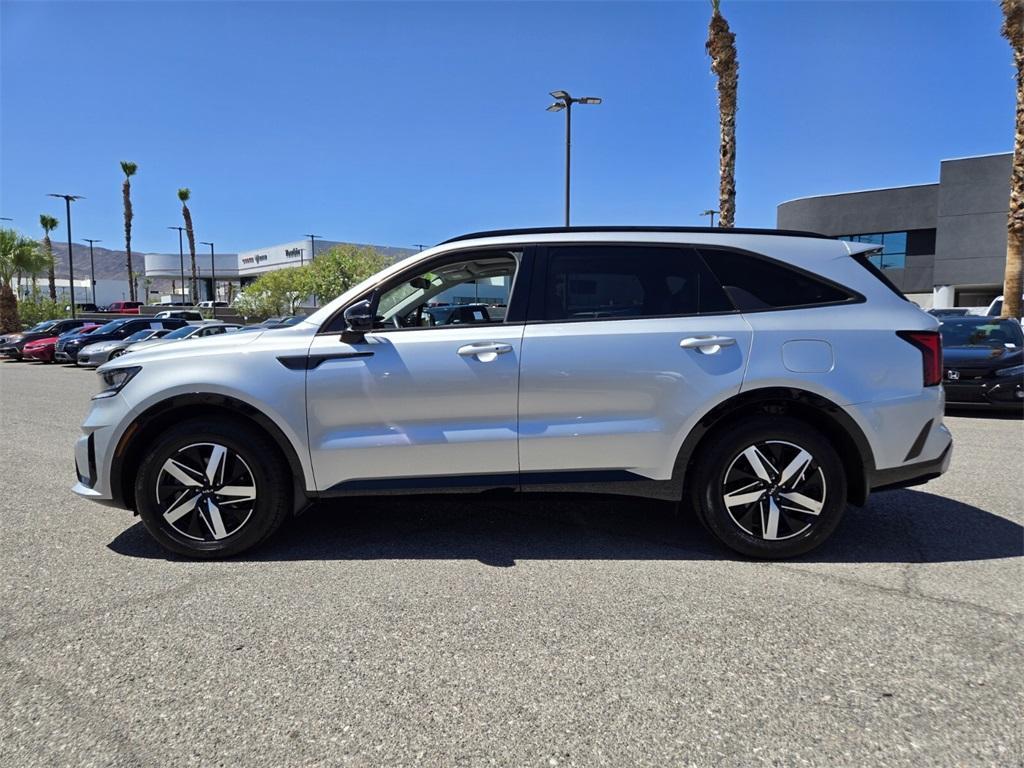 used 2022 Kia Sorento car, priced at $27,984
