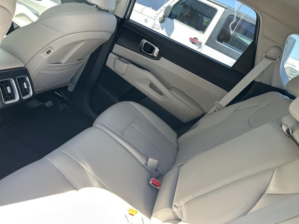 used 2022 Kia Sorento car, priced at $29,984