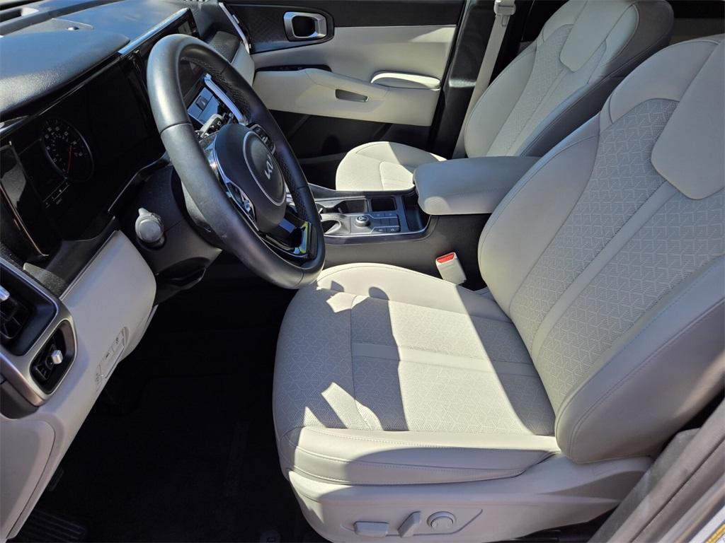 used 2022 Kia Sorento car, priced at $27,984