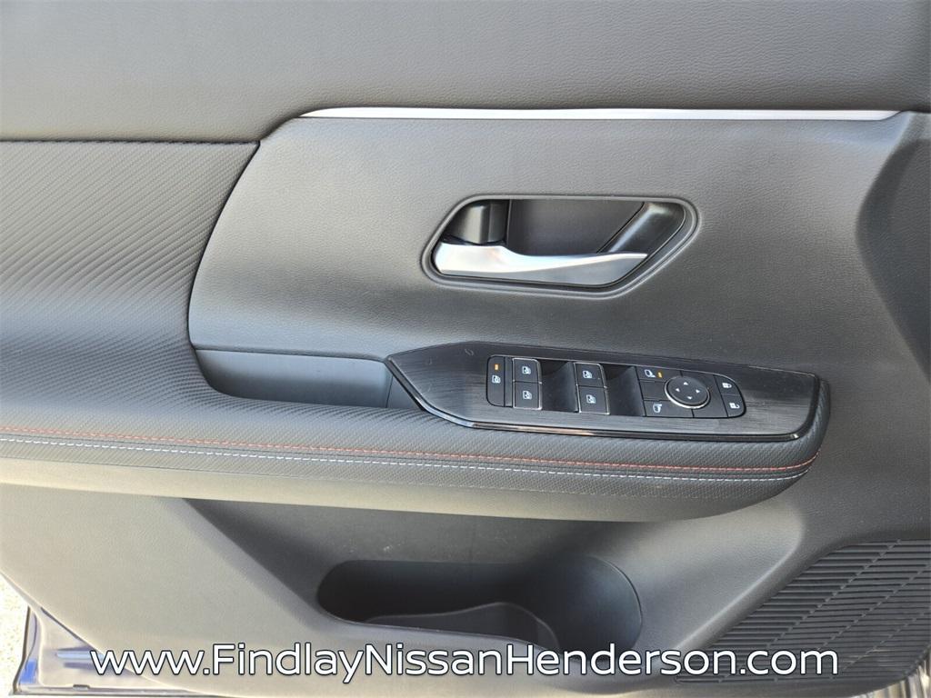 new 2025 Nissan Kicks car, priced at $27,583