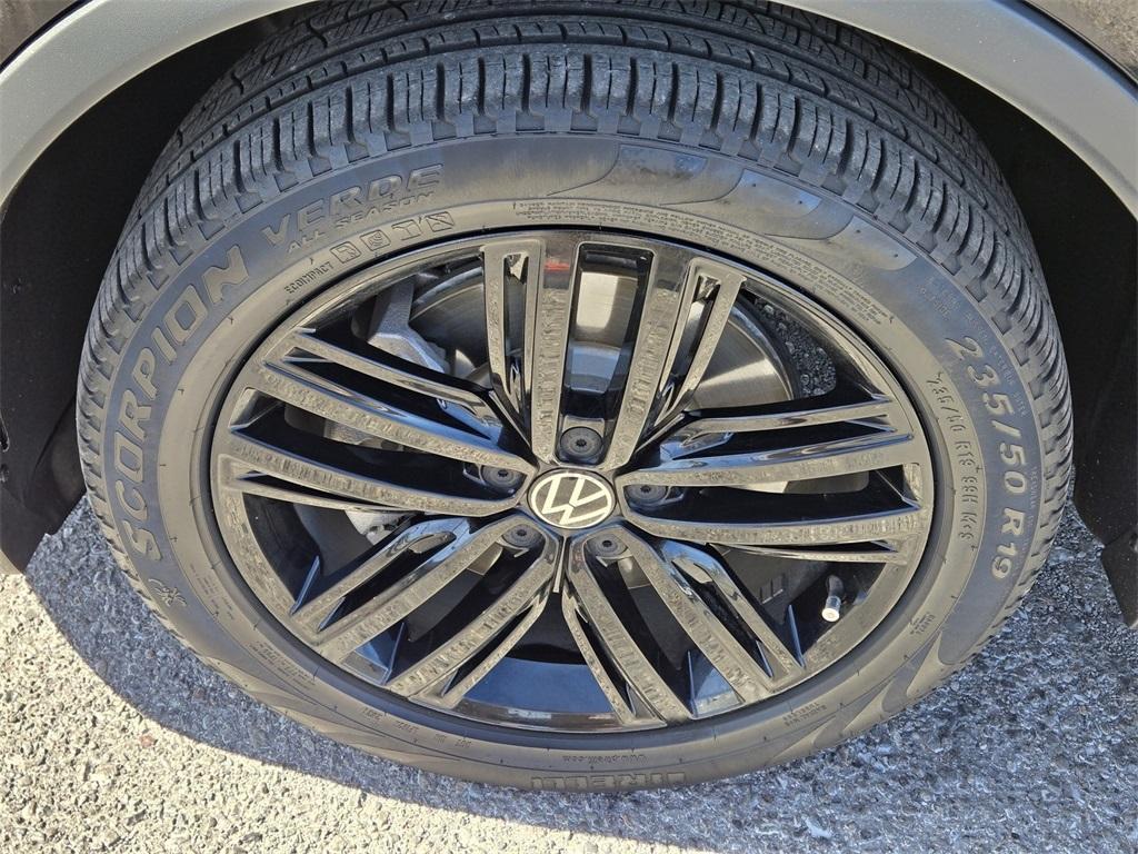 used 2022 Volkswagen Tiguan car, priced at $24,249