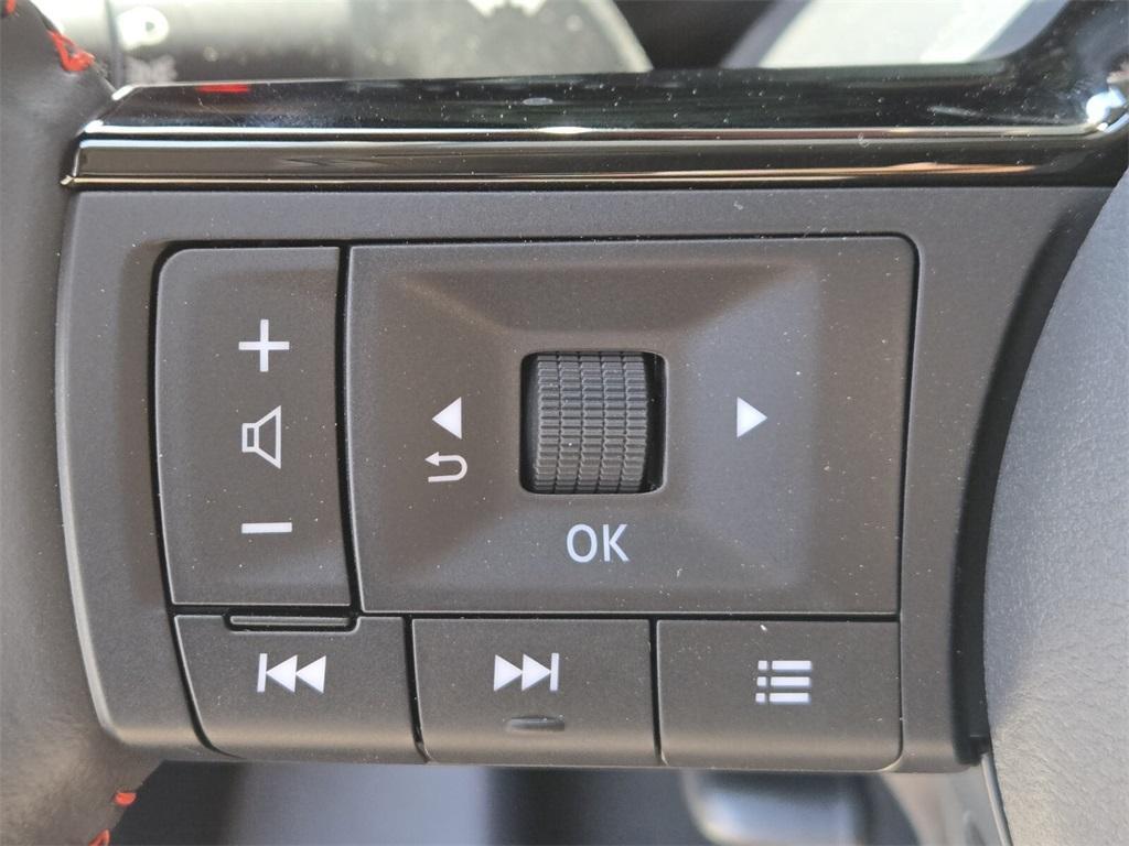 new 2025 Nissan Kicks car, priced at $26,925