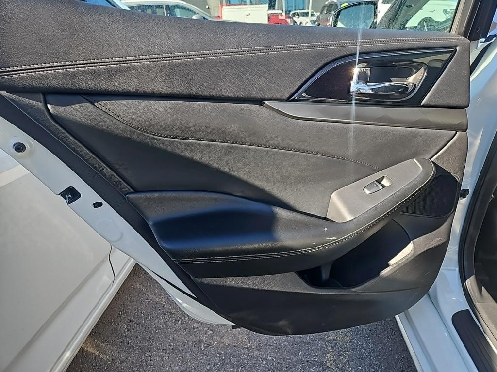 used 2023 Nissan Maxima car, priced at $22,984