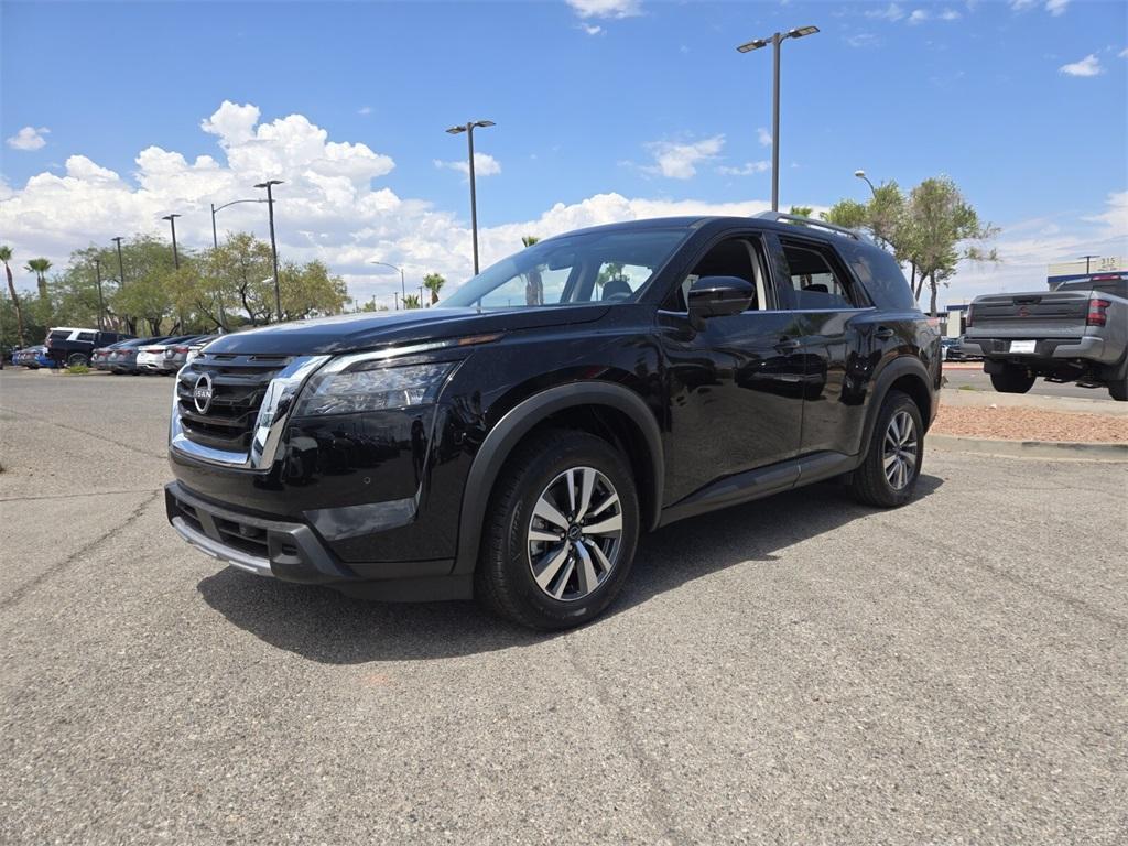 new 2025 Nissan Pathfinder car, priced at $41,630