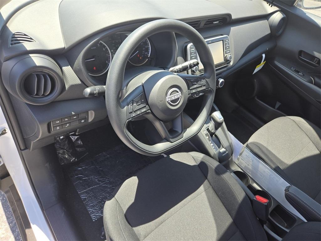 new 2025 Nissan Kicks Play car, priced at $23,760