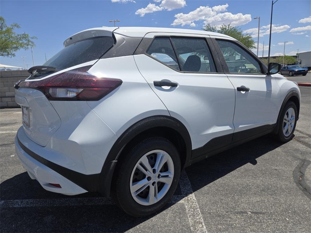 new 2025 Nissan Kicks Play car, priced at $23,760