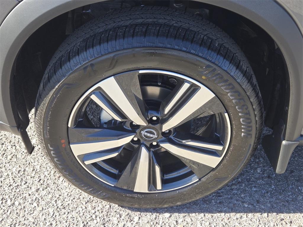 new 2025 Nissan Rogue car, priced at $36,064