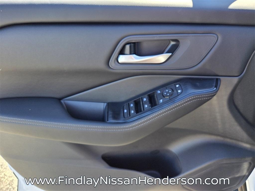 new 2026 Nissan Rogue car, priced at $30,061