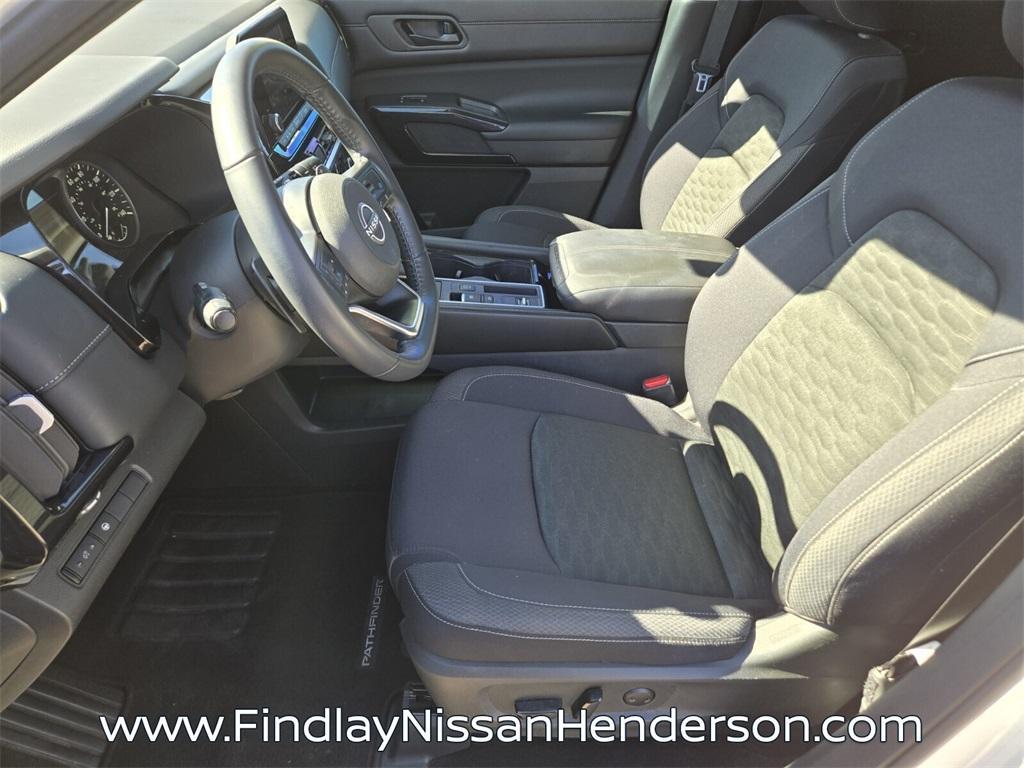 used 2024 Nissan Pathfinder car, priced at $30,249