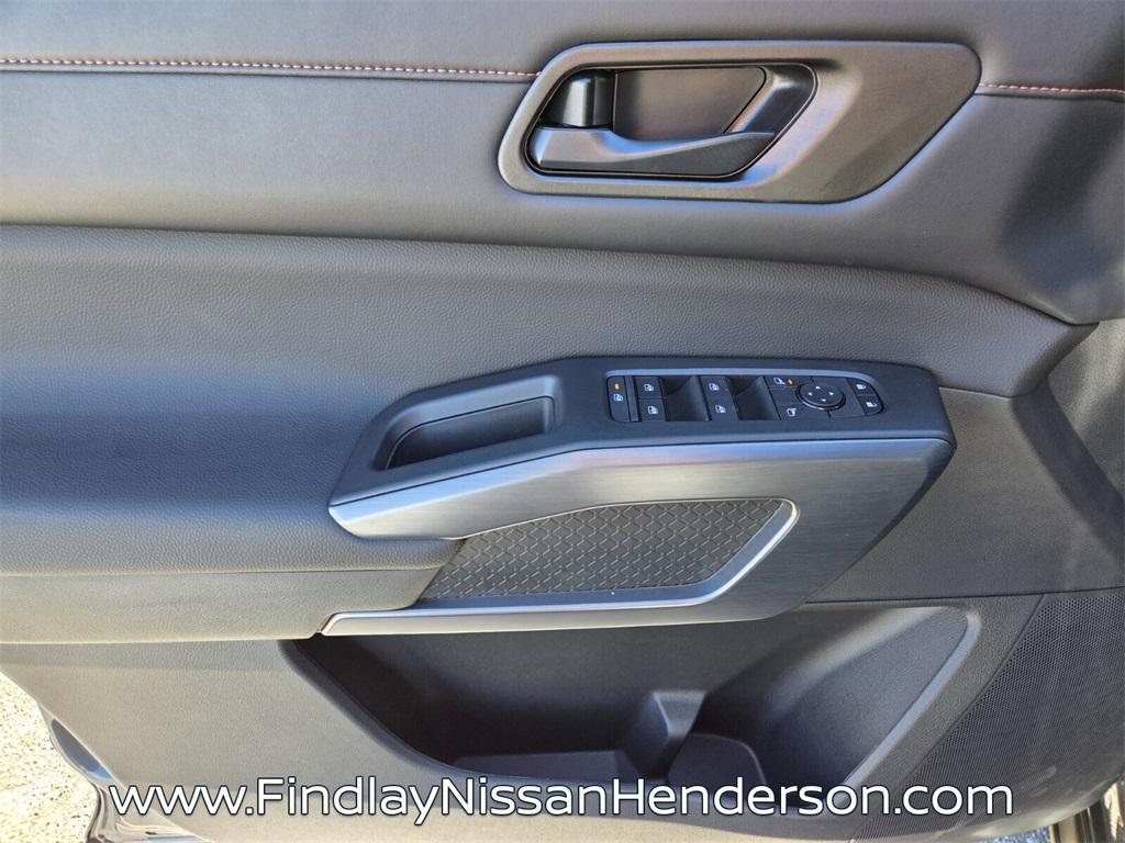 new 2025 Nissan Pathfinder car, priced at $41,710