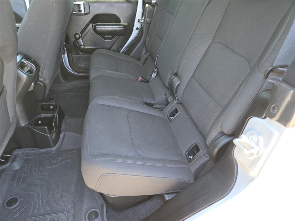 used 2023 Jeep Gladiator car, priced at $33,984