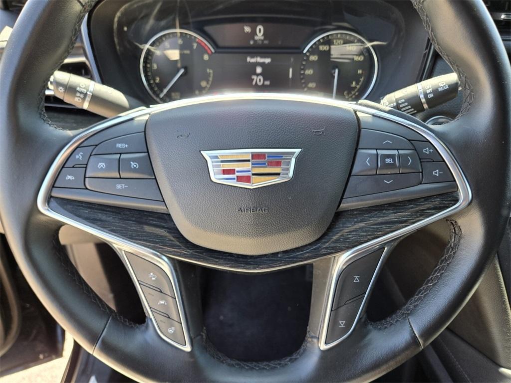 used 2021 Cadillac XT5 car, priced at $29,749