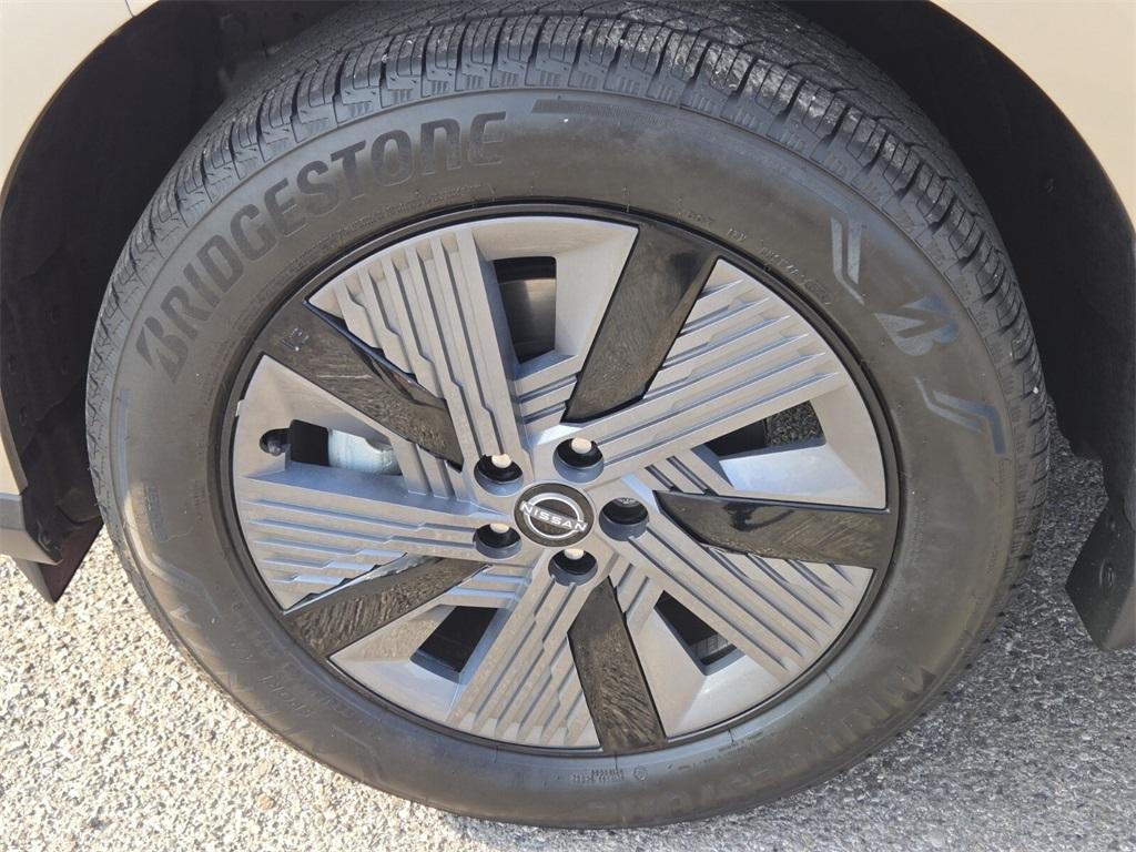 used 2025 Nissan Murano car, priced at $45,984