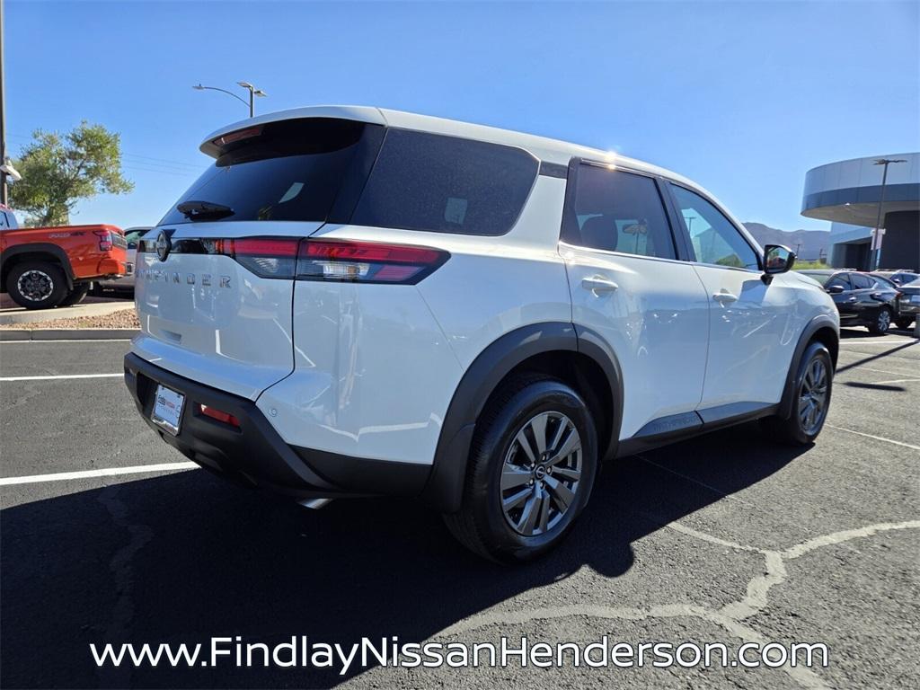 new 2025 Nissan Pathfinder car, priced at $31,729