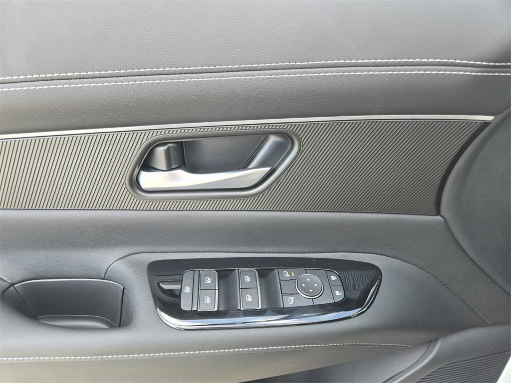 new 2025 Nissan Murano car, priced at $42,051