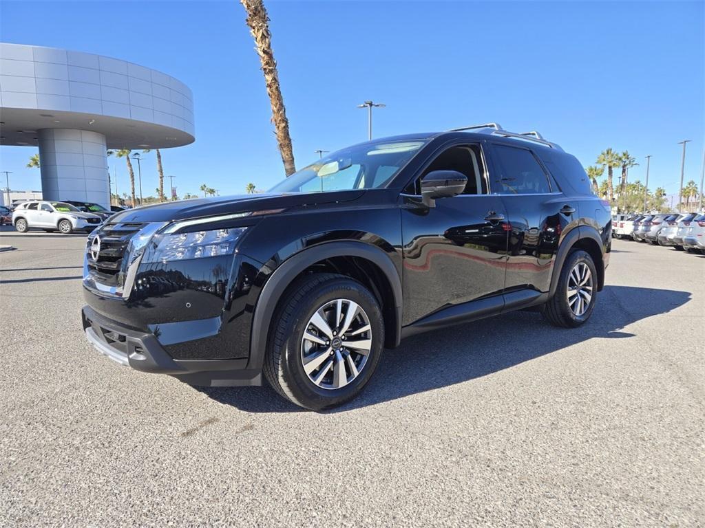 new 2025 Nissan Pathfinder car, priced at $41,606